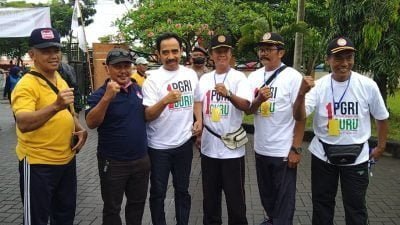 Ketua MKKS SMK Swasta Magetan Dukung Penuh Acara Mlaku Bareng, HUT PGRI Ke – 77