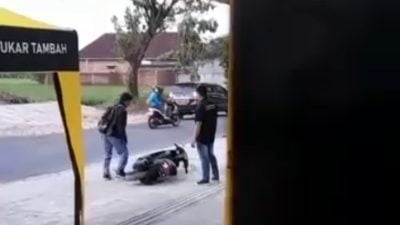 Diskominfo Sayangkan Video Viral Pemuda Rusak Motor di Karas Ternyata Sebuah Konten