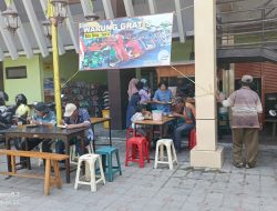 Muncul Warung Gratis di Barat Pasar Baru Magetan, Buka Setiap Hari Jumat