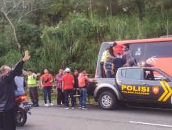 Rem Blong, Bus Wisata dari Yogya menuju Sarangan Alami Laka Tunggal di Jalan Tembus