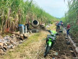 Pekerjaanya Seperti Ini, Proyek Saluran di Desa Tambakmas Jadi Sorotan Warga