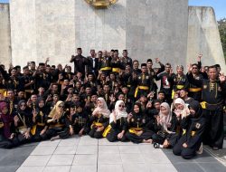 Ratusan Anggota PSHWTM Magetan Ziarah di Makam Pahlawan, Awali Rangkaian Suran Agung