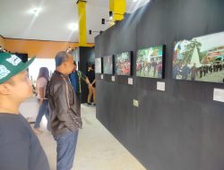 Pameran Fotografi Dokumenter Larung Sesaji Sarangan, Michelle Gracia Angkat Keunikan Budaya Lokal