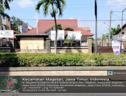 Unjuk Rasa Mahasiswa, Samsat Magetan Pilih Tutup Papan Nama Pakai Triplek