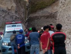 Satu Sopir Tertimbun Longsoran Material Tambang di Desa Trosono Parang, Evakuasi Masih Dilakukan