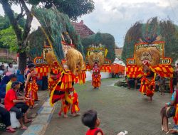 Rayakan Awal Tahun 2026, Paguyuban Seni Reog Ponorogo Sardulo Manggolo Tambran Gelar Kirab Budaya